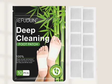 Patch Détox pour les Pieds OEM/ODM au Gingembre, à l'Armoise et au Charbon de Bambou Bio pour Améliorer la Qualité du Sommeil et Soulager la Fatigue