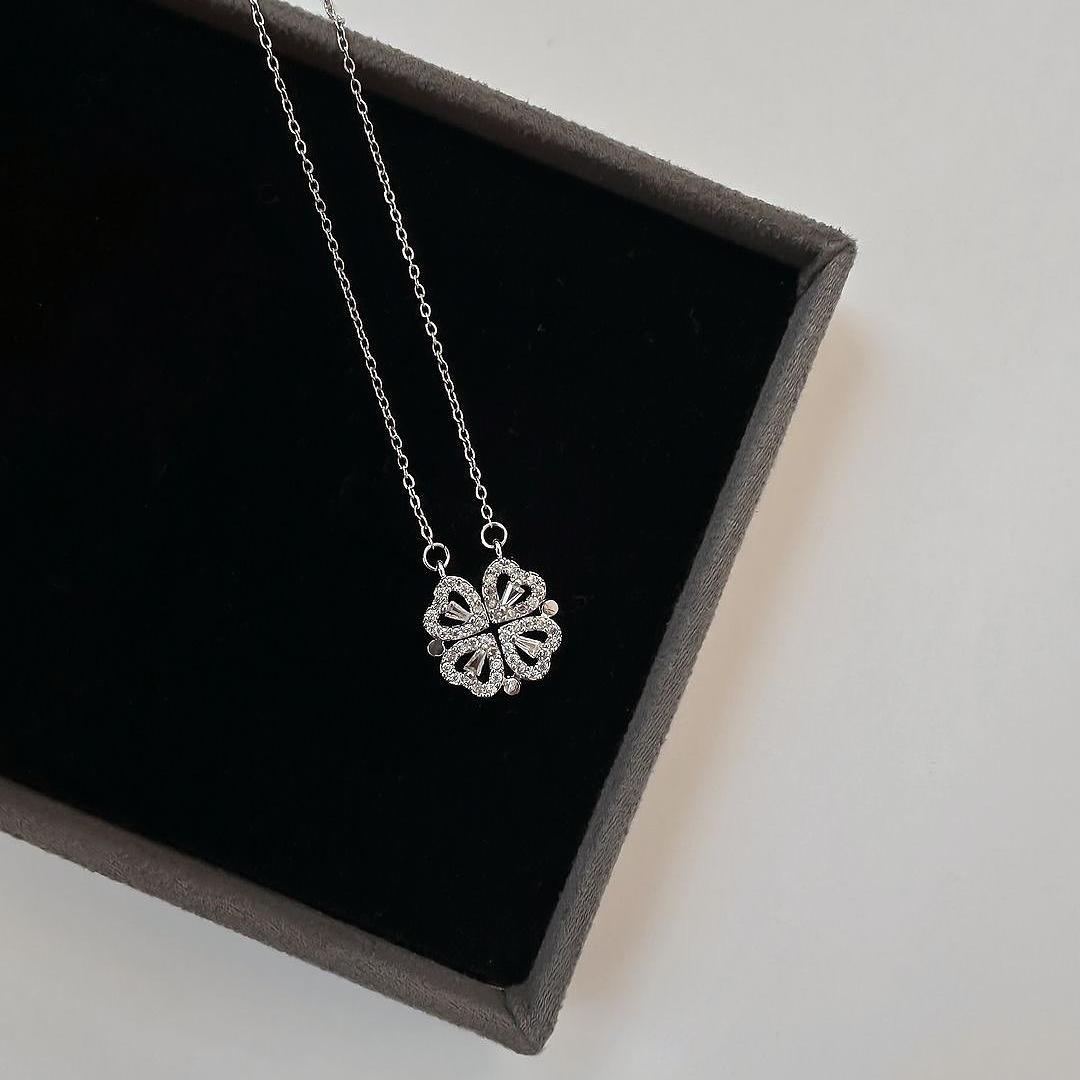 Collier coeur magnétique