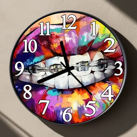 Horloge Murale Argentée – Idéale pour Cabinet Dentaire