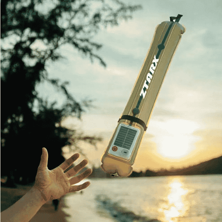 مصباح التخييم القابل للنفخ – خفيف، مقاوم للماء، ويعمل بالطاقة الشمسية مما يجعله الخيار الأمثل للتخييم، والرحلات، وحالات الطوارئ