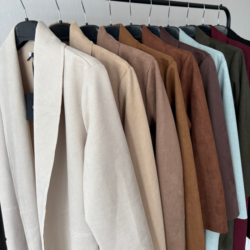 Cardigan en suédine douce