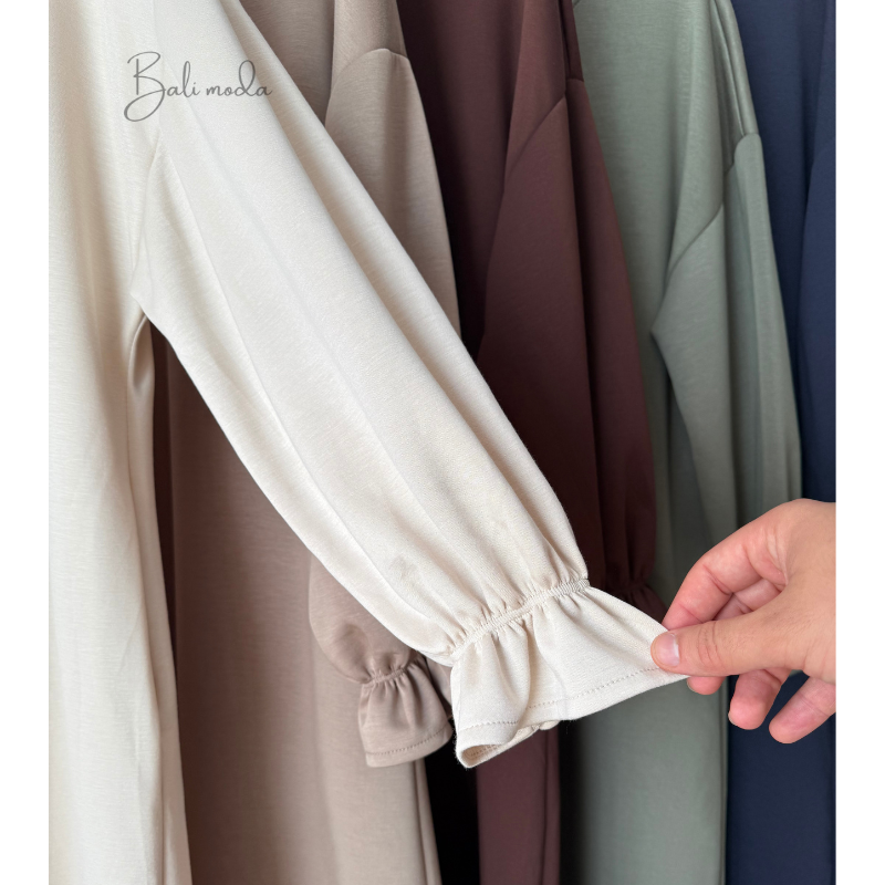 Abaya en tissu Scouba