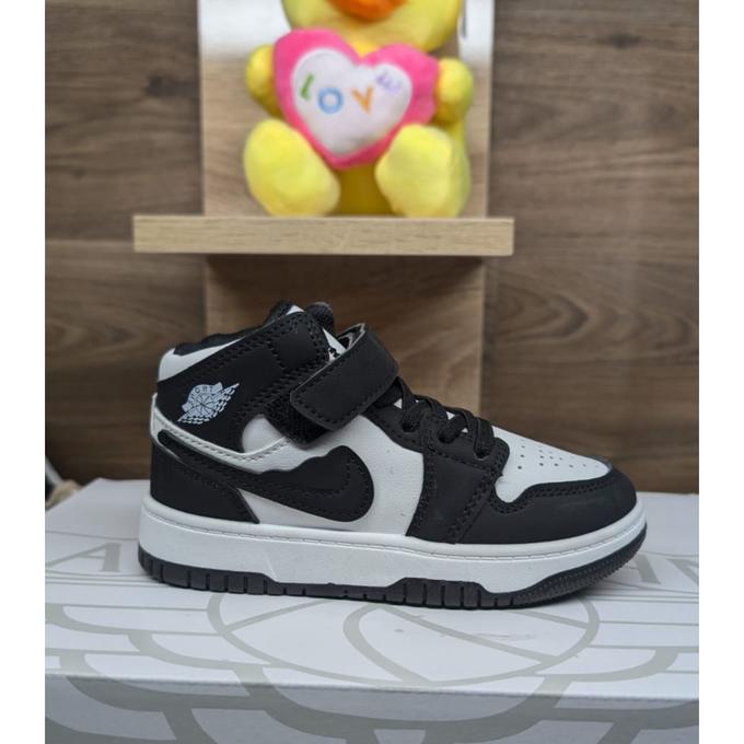 stores/bed95140fad0b9bd991e1414496e30bb/products/BctDOtltDZnPTjB52hcRG98p91ZsifD2BfVS8RVQ.jpg