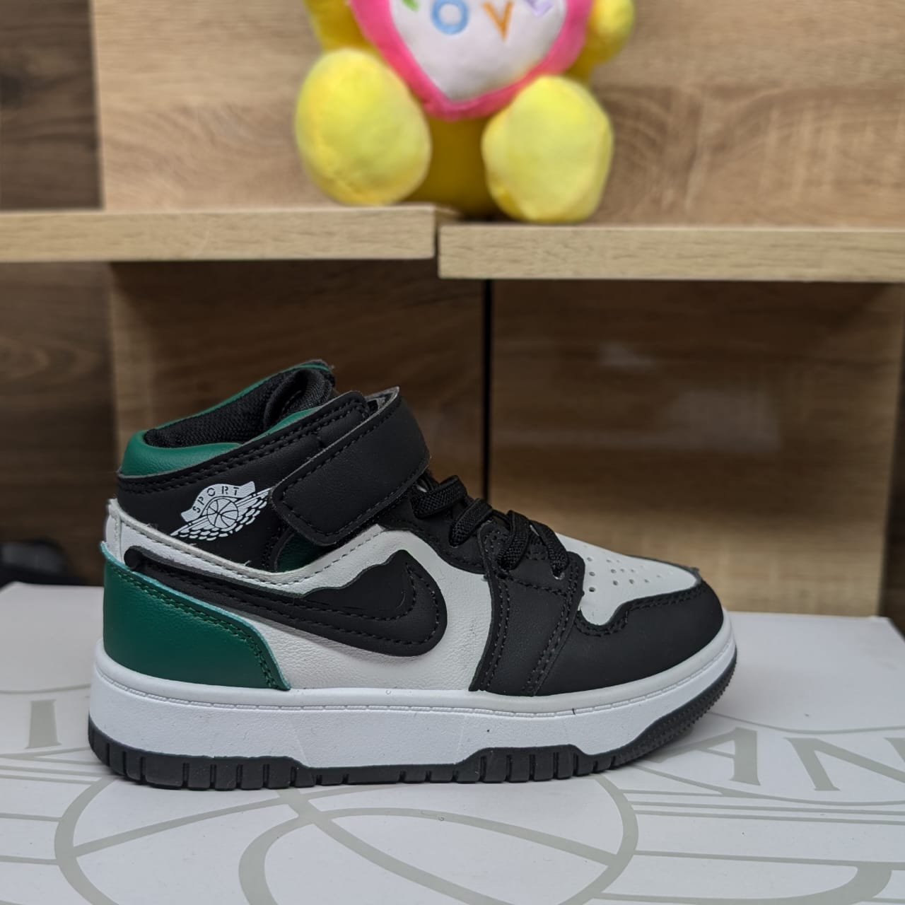 stores/bed95140fad0b9bd991e1414496e30bb/products/RXl0nwmJgFkSI1B14BxrZOx1aVbxaoSryGS7RtUj.jpg