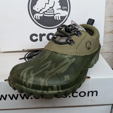 Crocs kids green army