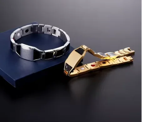 Magnetic bracelet (gold) - KSA
