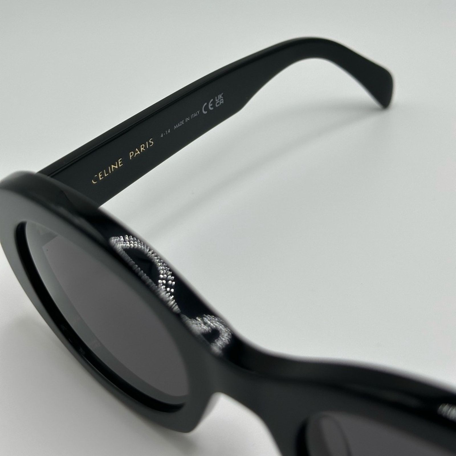 CELINE Triomphe Sunglasses Black