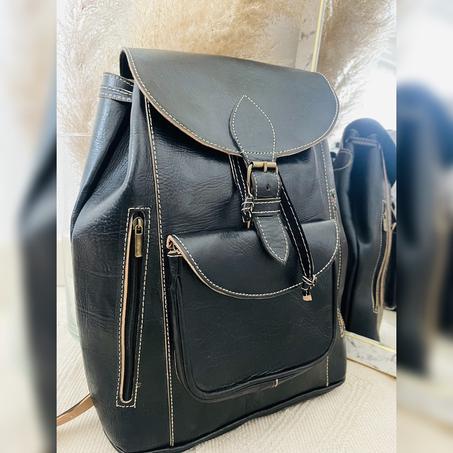 Sac à dos en cuir véritable noir 100% fait main haute qualité