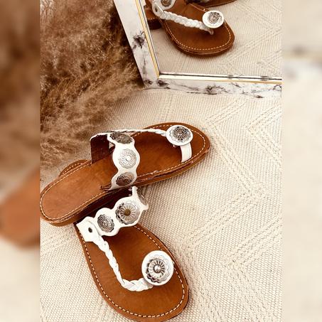 Sandale artisanale en cuir véritable 100% naturel fait main
