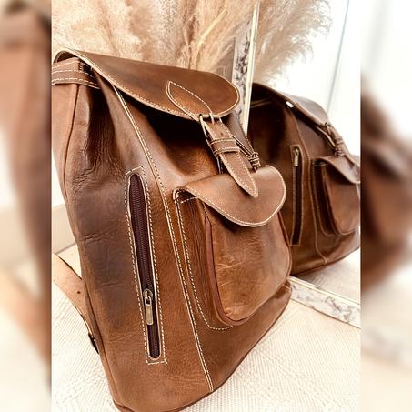 Sac à dos en cuir véritable Marron 100% fait main haute qualité