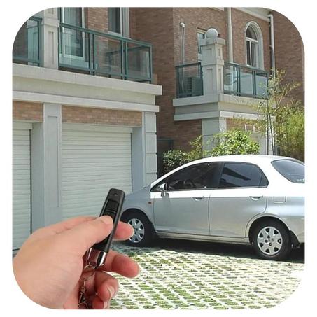 مفتاح إضافي للسيارة أو المرآب أو غيرها