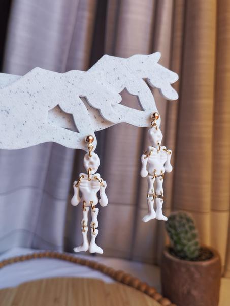 Squeleton earrings
