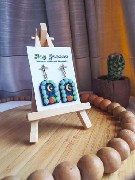 Vintage door earrings