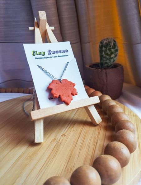 Autumn leaf necklace