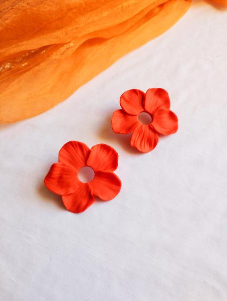 Gitana petal earrings