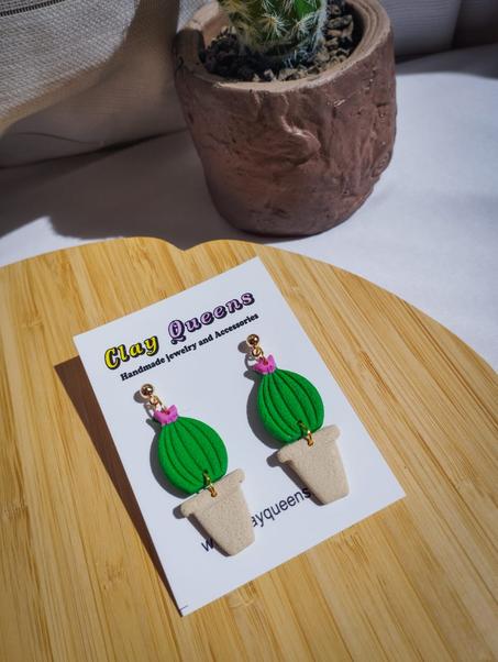 Cactus plant earrings 1
