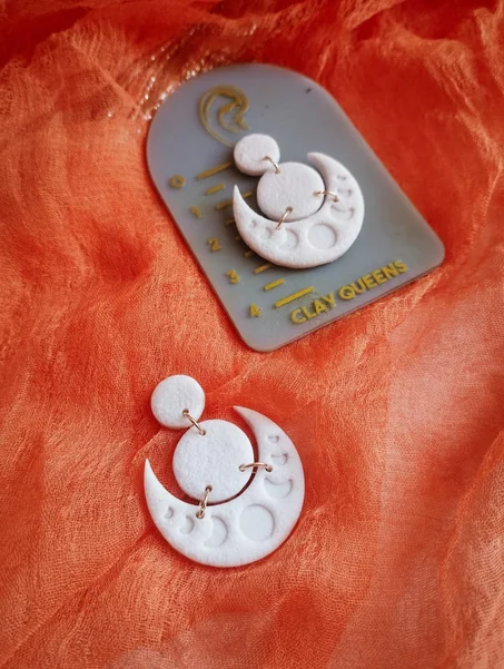 Moonphases earrings