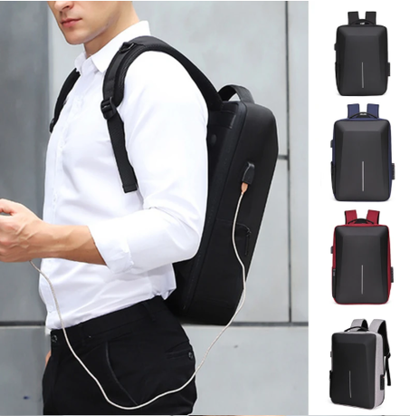 حقيبة ظهر سفر سوداء بواجهة صلبة