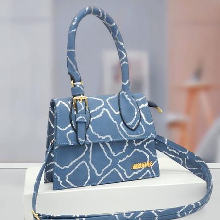 صاك يد JACQUEMUS