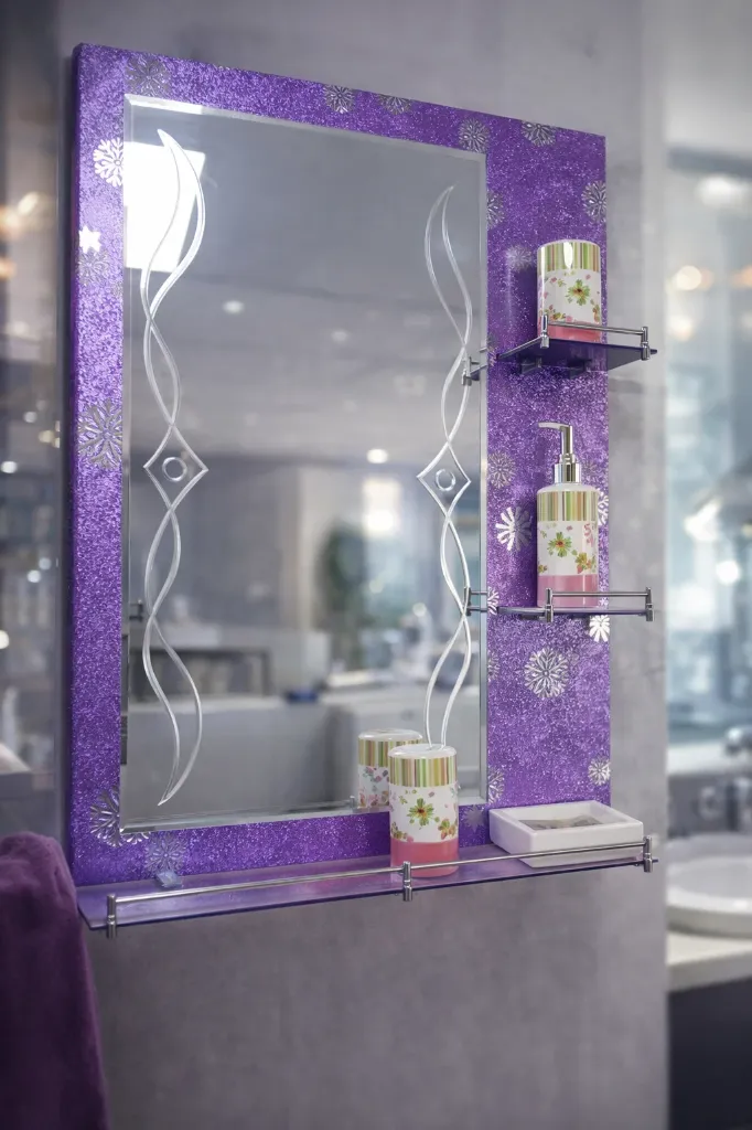 ✨ لمسة من الفخامة.. مرآة الحمام العصرية بنقوش "الأرابيسك" المضيئة ✨