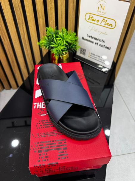 صندل رجالي فاخر بتصميم عصري - مريح وأنيق للصيف