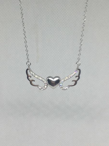 سلسلة فضية عصرية دات أناقة