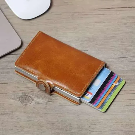 بزطام رجال الأعمال