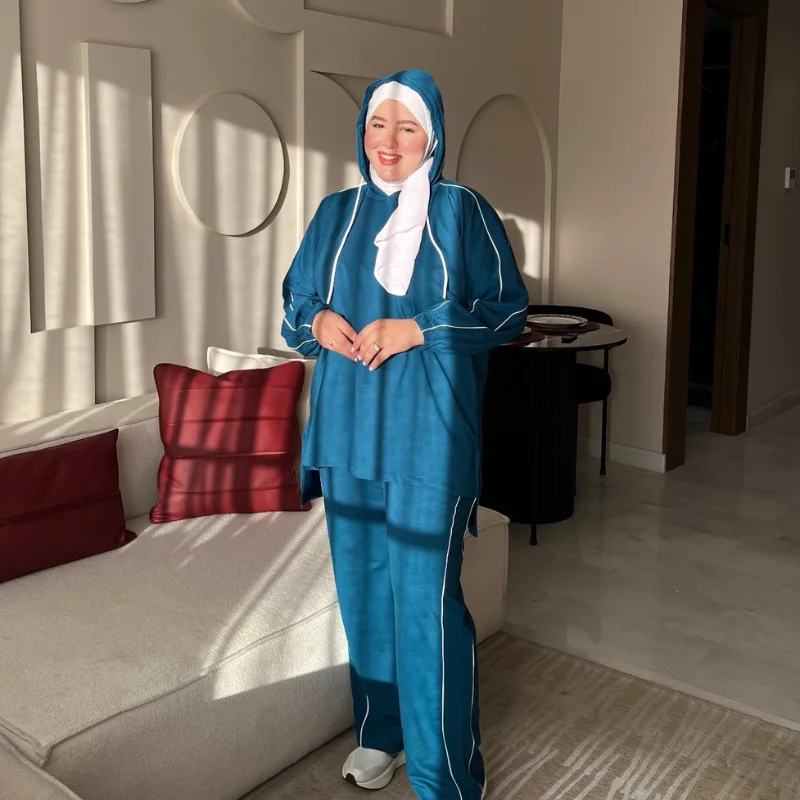 طقم Comfort Suit الأصلي: جودة الثوب غتبهرك! قلبي لاكوموند ديالك عاد خلصي بكل ثقة 🛍️