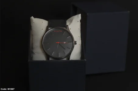 ساعة رجالي جلد MVMT لعشاق الكلاسيك اللون الاسود + بوكس Mv هدية