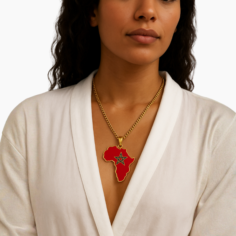 Collier Carte d’Afrique Doré avec Étoile Verte du Maroc
