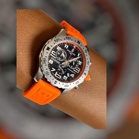 men watch
