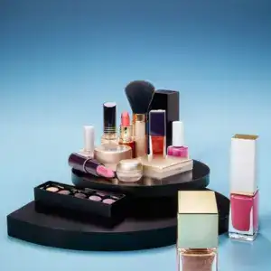 مستحضرات التجميل والمكياج