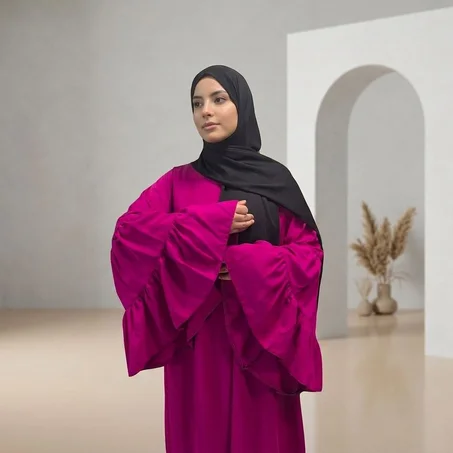 عباية "ليان" الانسيابية