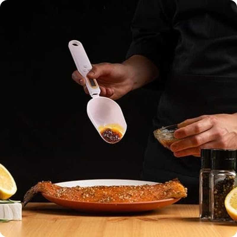 "Digital Spoon  دقة مثالية في كل وصفة!"