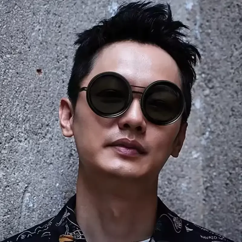 نظارات شمسية فاخرة - بتصميم ذكي وعصري قابل للتعديل ب 9 مستويات