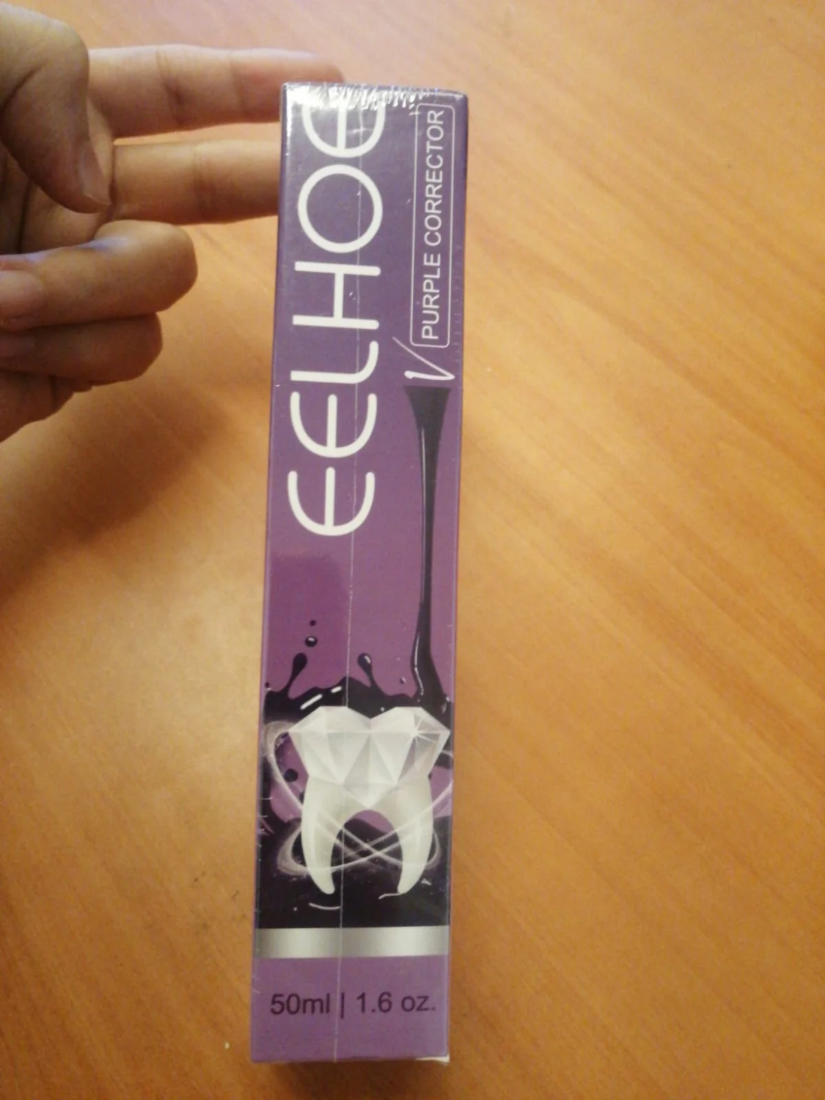 معجون الأسنان الأرجواني