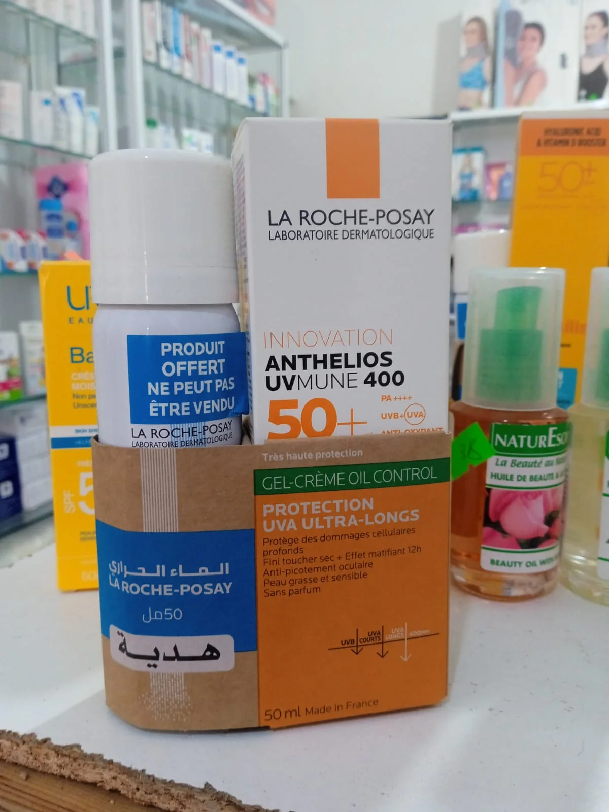 La Roche Posay Anthelios oil Control gel cream UVMUNE 400 SPF50+ 50ml - Protection Invisible + Cadeau Eau de Source Thermal