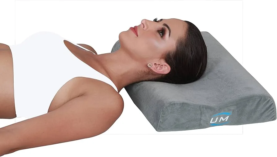 Oreiller  orthopedique  en mousse à mémoire de forme UM (B-07)