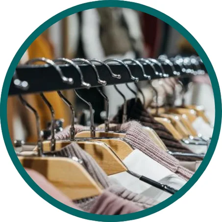 الملابس-CLOTHES