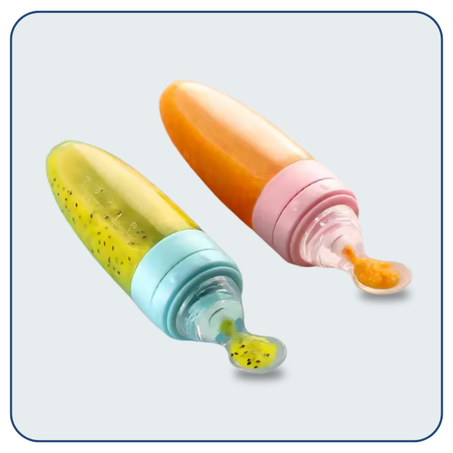 رضاعة بملعقة مدمجة للتغذية