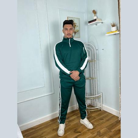 TRACKSUIT  (2025)