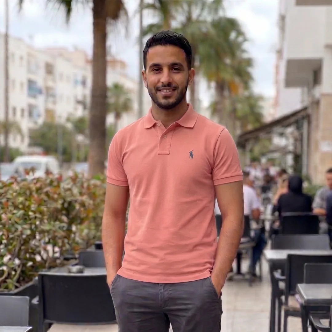 قمصان POLO إبتدأ من 280 درهم
