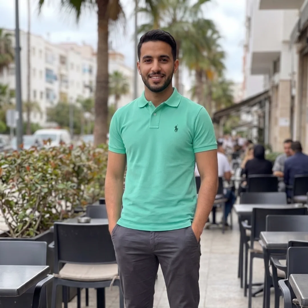 قمصان POLO إبتدأ من 280 درهم