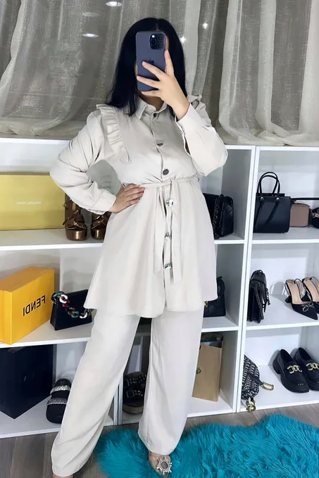 أونسمبل راقٍ وأنيق – لإطلالة متألقة 🌹