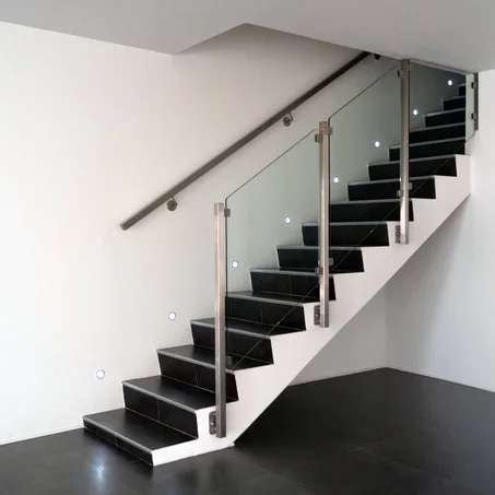 سلالم الإنّوكس