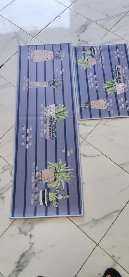 قطعتين من سجادة المطبخ المضادة للانزلاق