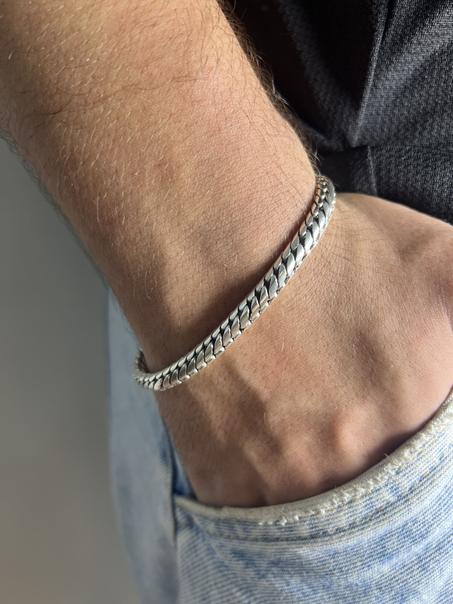 Gourmette Ouroboros Indonisie