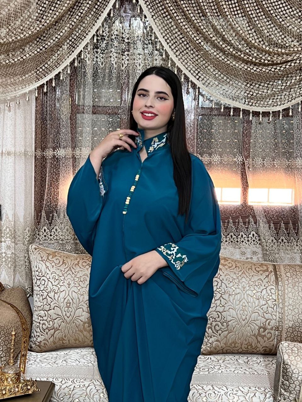 فراشة تأخذك إلى عالم من الفخامة