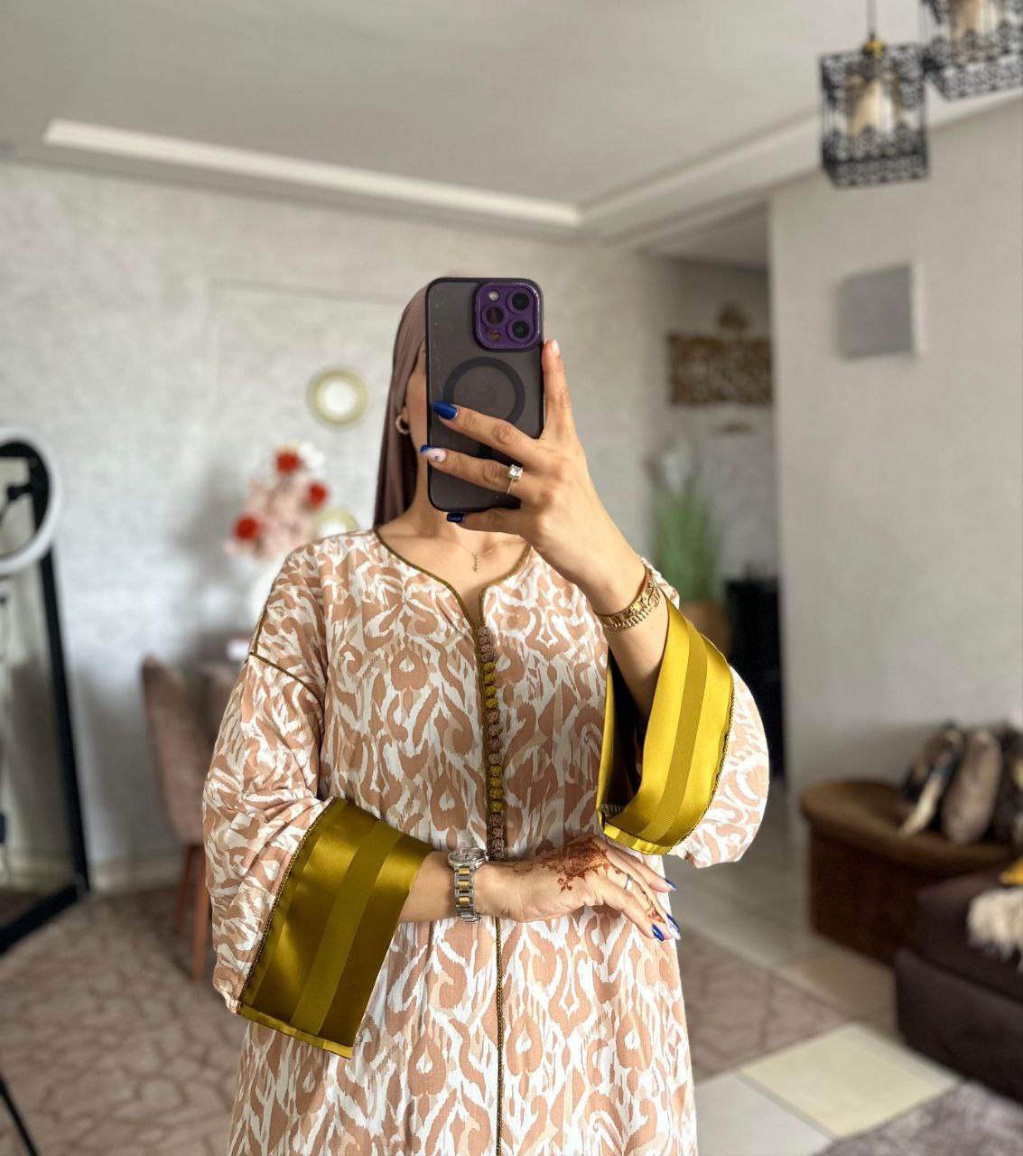 قفطان مخزاني توب خيط. جودة عالية مخدوم بالطراسن او العقاد L. Xl. Xxl