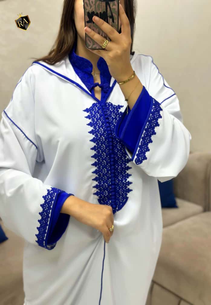 جلابة 2 بياس اللي كل العيون غادي تشوفك فيه